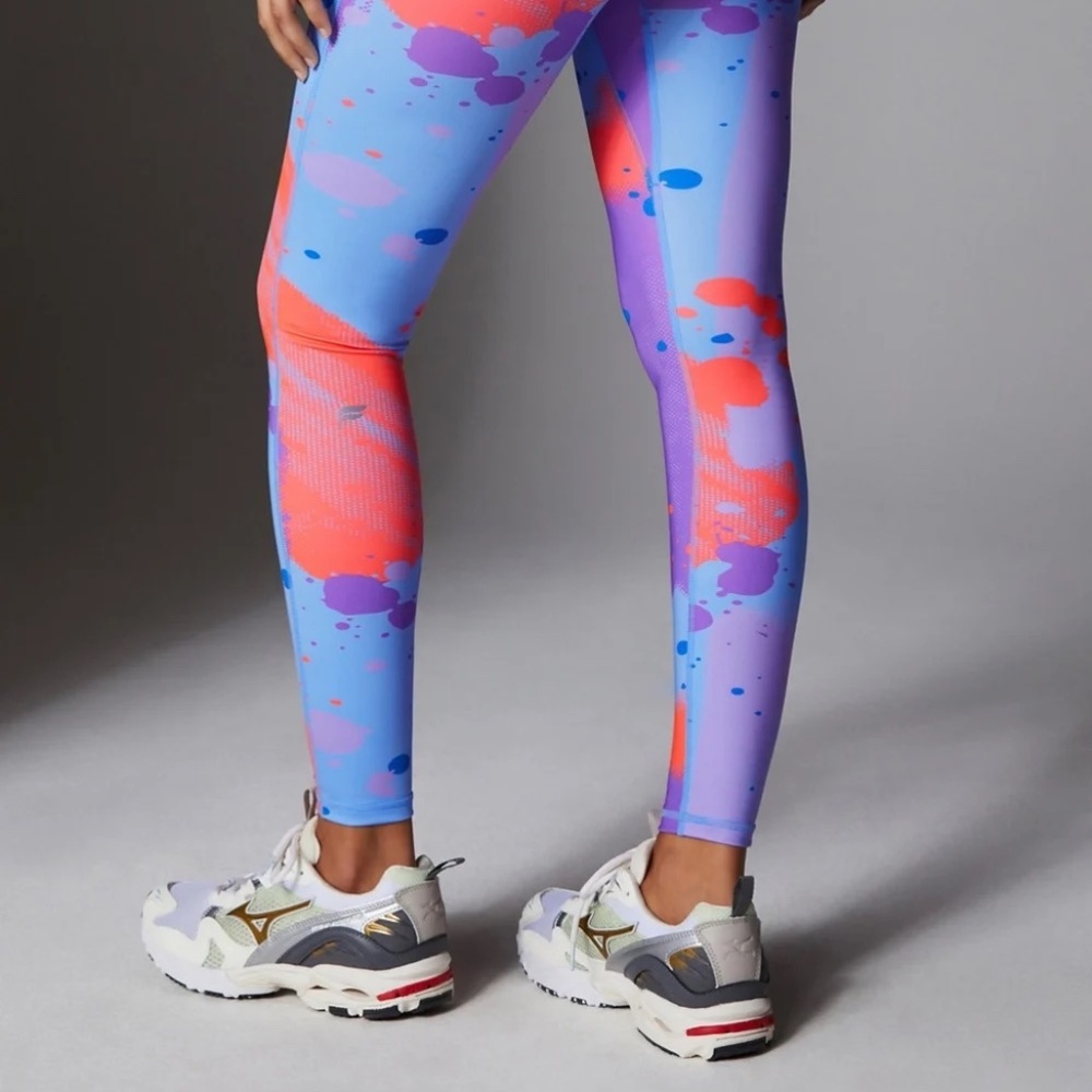 FABLETICS Anywhere Motion365+ High-Waisted Legging - Picture 6 of 13